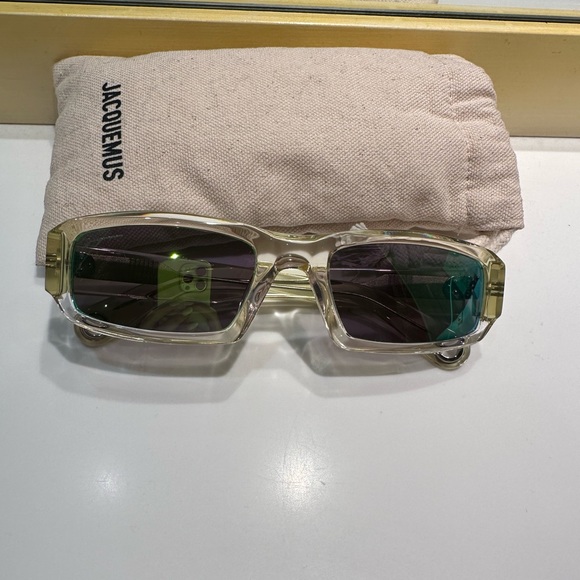 JACQUEMUS Les Lunettes Sunglasses in Multi Green - Picture 3 of 14